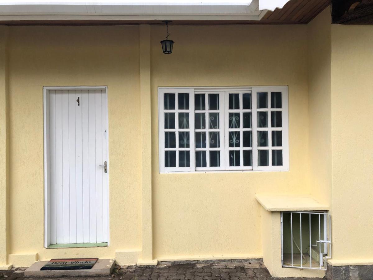 Quatro Estacoes Hospeda -Villa 209 , sua casa em Campos do Jordao, a 1 km do centro turistico Campos do Jordão Exterior foto