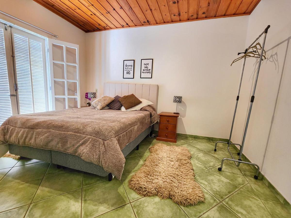 Quatro Estacoes Hospeda -Villa 209 , sua casa em Campos do Jordao, a 1 km do centro turistico Campos do Jordão Exterior foto