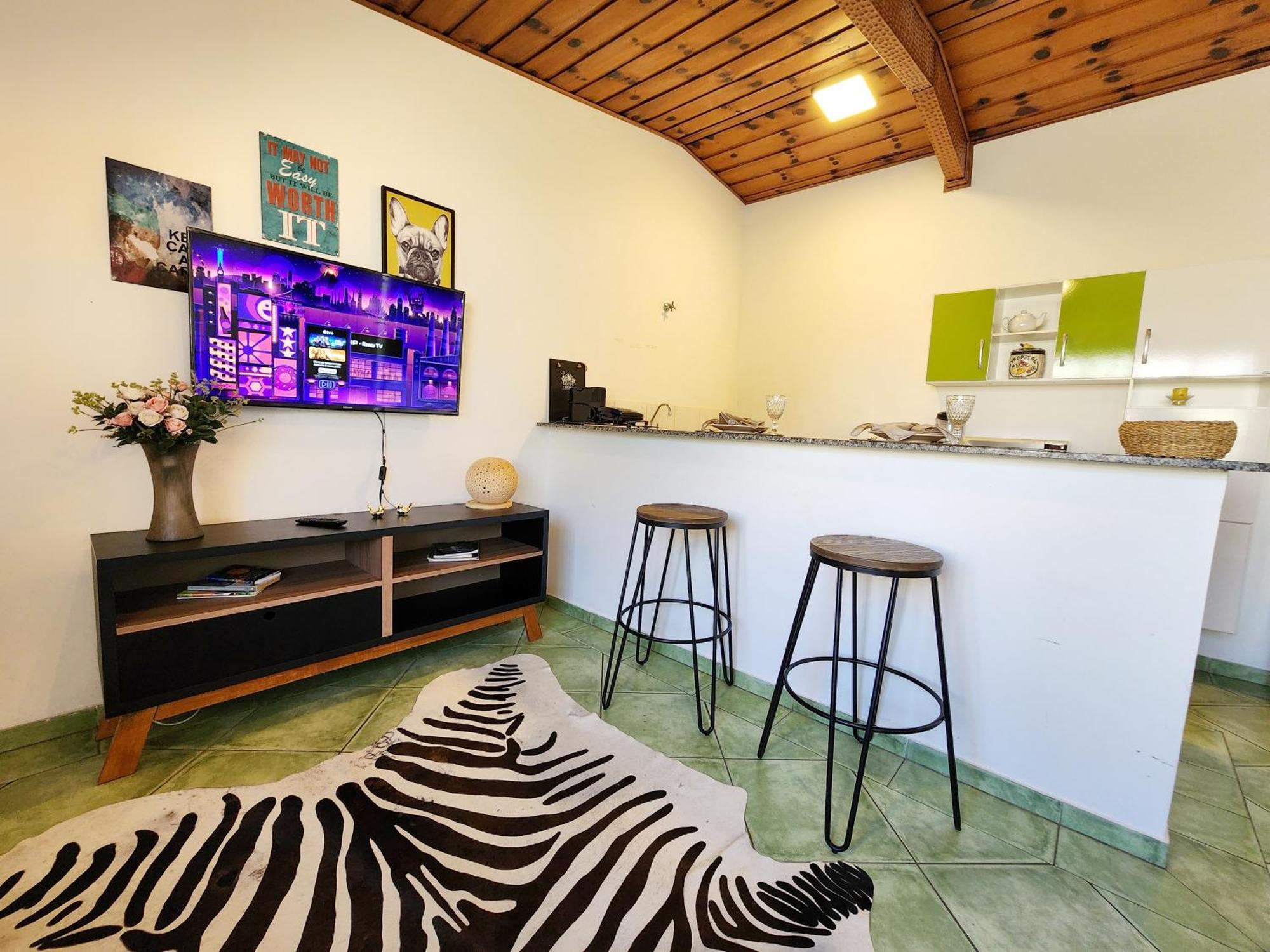Quatro Estacoes Hospeda -Villa 209 , sua casa em Campos do Jordao, a 1 km do centro turistico Campos do Jordão Exterior foto