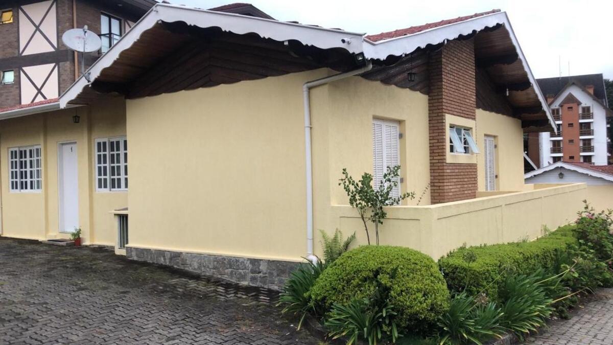 Quatro Estacoes Hospeda -Villa 209 , sua casa em Campos do Jordao, a 1 km do centro turistico Campos do Jordão Exterior foto
